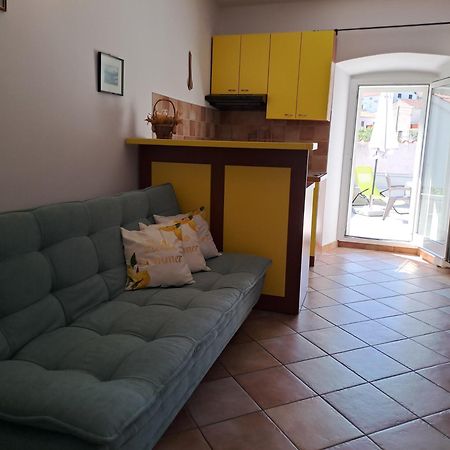 Apartmán Greta Vrbnik Exteriér fotografie