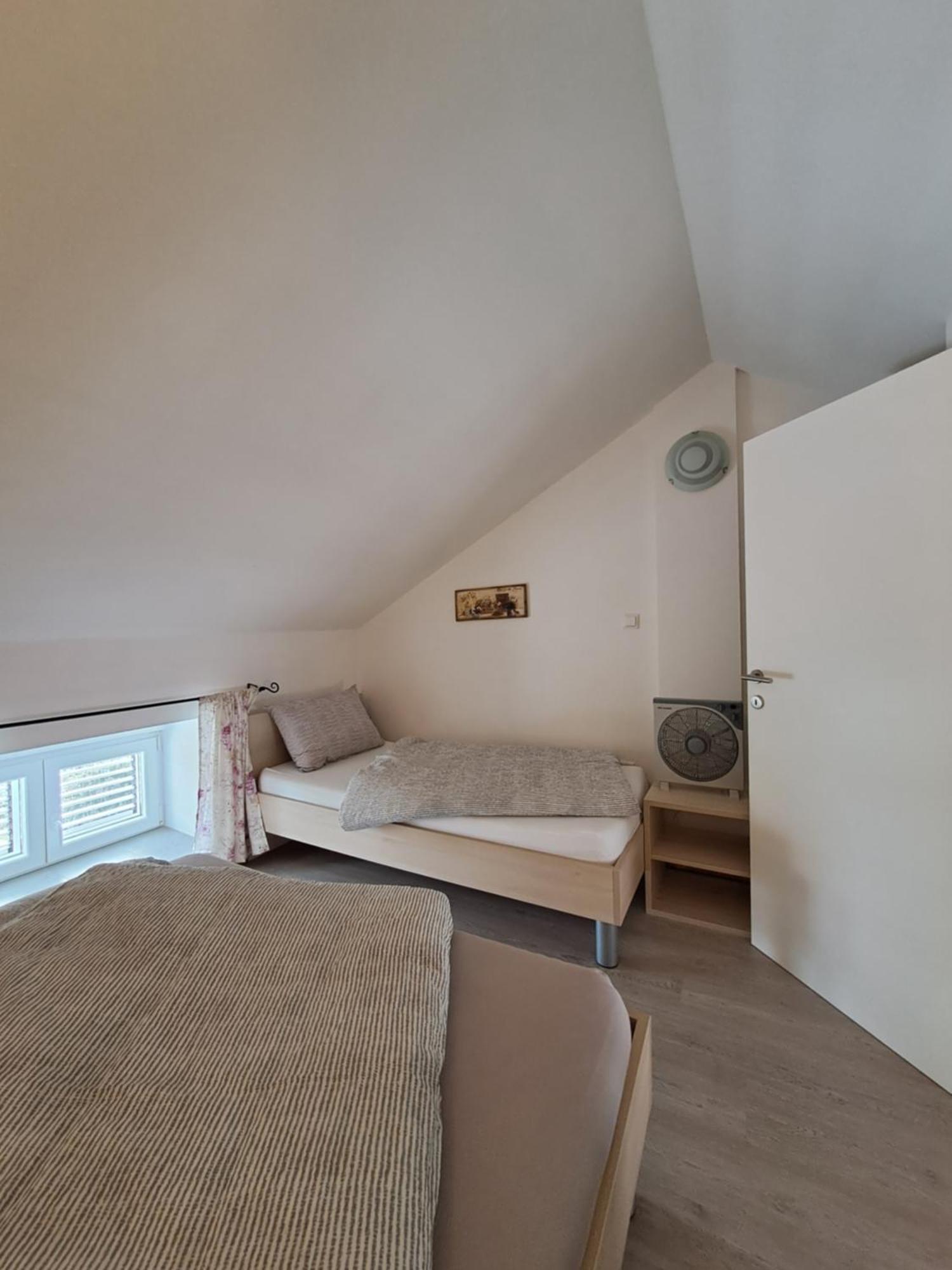 Apartmán Greta Vrbnik Exteriér fotografie