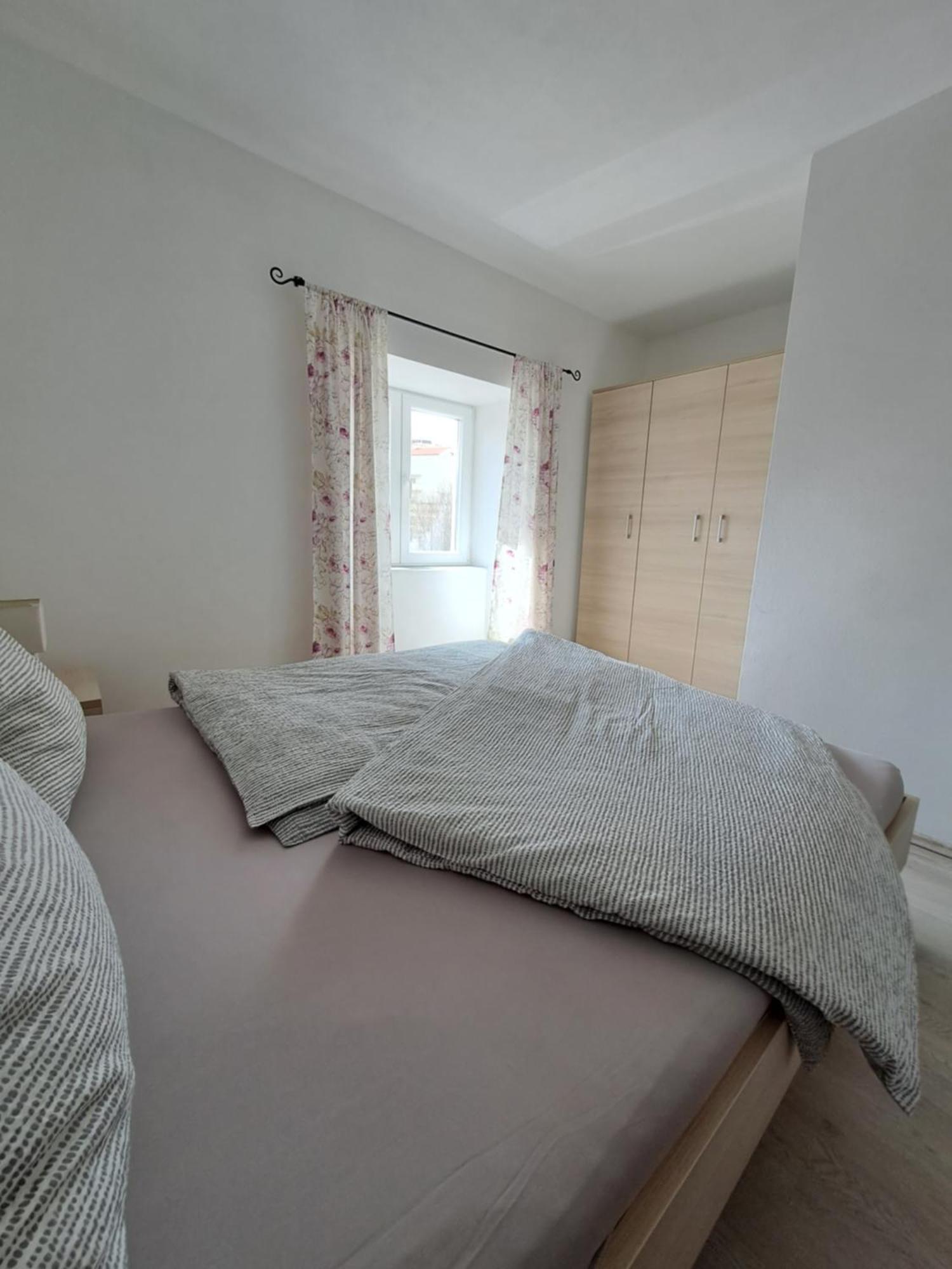 Apartmán Greta Vrbnik Exteriér fotografie